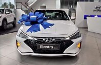Hyundai Elantra 2019 - Bán Hyundai Elantra 1.6MT đời 2019, màu trắng giao ngay - Hyundai Tiền Giang 0972537047 giá 580 triệu tại Tiền Giang