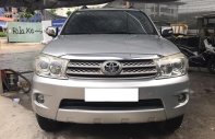 Toyota Fortuner V 2009 - Cần bán gấp Fortuner 9/2009 máy xăng full option giá 448 triệu tại Tp.HCM