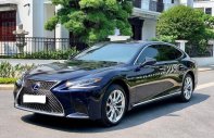 Lexus LS 2017 - Bán ô tô Lexus LS năm sản xuất 2017, màu xanh lam, xe nhập giá 6 tỷ 800 tr tại Hà Nội