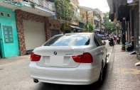 BMW 3 Series 2011 - Bán BMW 320i 2011, màu trắng, xe nhập còn mới, giá 535tr giá 535 triệu tại Tp.HCM