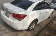 Chevrolet Cruze 2010 - Bán Chevrolet Cruze sản xuất năm 2010, màu trắng số sàn, giá 270tr xe còn mới nguyên giá 270 triệu tại Nam Định