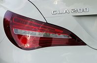 Mercedes-Benz CLA class 2015 - Cần bán lại xe Mercedes đời 2015, màu trắng, xe nhập chính hãng giá 968 triệu tại Hà Nội