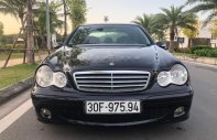 Mercedes-Benz C class   2004 - Cần bán Mercedes C180 2004, màu đen, chính chủ giá 215 triệu tại Hà Nội