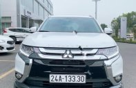 Mitsubishi Outlander   2019 - Cần bán lại xe Mitsubishi Outlander 2.4 CVT Premium năm 2019, màu trắng giá 980 triệu tại Lào Cai