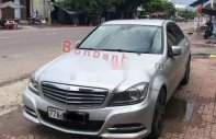 Mercedes-Benz C class 2011 - Bán xe Mercedes C class đời 2011, màu bạc giá 590 triệu tại Bình Định