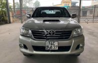 Toyota Hilux 2012 - Bán Toyota Hilux 4x4 MT sản xuất năm 2012, màu bạc, nhập khẩu còn mới giá cạnh tranh giá 413 triệu tại Hải Dương