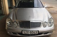 Mercedes-Benz E class   E200  2004 - Cần bán Mercedes E200 2004, màu bạc giá cạnh tranh giá 258 triệu tại Bình Dương