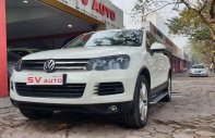 Volkswagen Touareg 2014 - Cần bán gấp Volkswagen Touareg 2014, màu trắng, nhập khẩu nguyên chiếc, giá chỉ 999 triệu giá 999 triệu tại Hà Nội