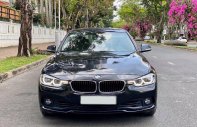 BMW 3 Series 2016 - Cần bán BMW 3 Series 320i sản xuất năm 2016, màu đen giá 1 tỷ 39 tr tại Tp.HCM