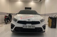 Kia Cerato   2019 - Cần bán lại xe Kia Cerato đời 2019, màu trắng còn mới giá 580 triệu tại Sóc Trăng