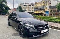 Mercedes-Benz C300 2020 - Cần bán lại xe Mercedes C300 AMG 2020, màu đen chính chủ giá 1 tỷ 780 tr tại Đồng Nai