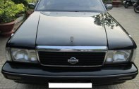 Nissan Cedric 1993 - Cần bán xe Nissan Cedric sản xuất 1993, màu đen, xe nhập chính chủ, giá chỉ 185 triệu giá 185 triệu tại Tp.HCM