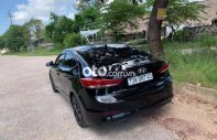 Hyundai Elantra 2017 - Bán Hyundai Elantra năm sản xuất 2017, màu đen, giá chỉ 495 triệu giá 495 triệu tại Quảng Bình