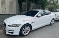 Jaguar XE 2015 - Cần bán gấp Jaguar XE đời 2015, màu trắng, nhập khẩu giá 1 tỷ 150 tr tại Tp.HCM