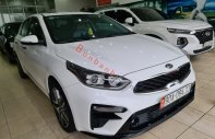 Kia Cerato 2019 - Bán ô tô Kia Cerato đời 2019, màu trắng giá 550 triệu tại Hà Nam