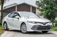 Cần bán Toyota Camry 2.5Q năm 2021, màu trắng, xe nhập giá 1 tỷ 243 tr tại Cần Thơ