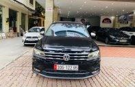 Volkswagen Tiguan 2017 - Cần bán Volkswagen Tiguan 2017, màu đen, xe nhập giá 1 tỷ 199 tr tại Hà Nội