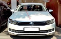 Volkswagen Passat    2018 - Cần bán Volkswagen Passat đời 2018, màu trắng, nhập khẩu   giá 1 tỷ 60 tr tại Hà Nội