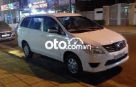 Toyota Innova J 2014 - Bán Toyota Innova J sản xuất 2014, màu trắng ít sử dụng giá 270 triệu tại Đồng Nai