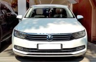 Volkswagen Passat 2019 - Bán xe Volkswagen Passat sản xuất 2019, nhập khẩu giá 1 tỷ 60 tr tại Hà Nội