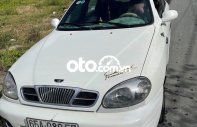 Daewoo Lanos 2001 - Cần bán gấp Daewoo Lanos sản xuất năm 2001, màu trắng, nhập khẩu nguyên chiếc giá 67 triệu tại Hậu Giang