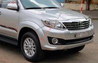 Toyota Fortuner   V 2012 - Bán xe Toyota Fortuner V đời 2012, màu bạc, giá tốt giá 525 triệu tại Tp.HCM