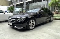 Mercedes Benz E250 AT sản xuất 2018 - sản xuất 2018 - xe đẹp không lỗi nhỏ giá 1 tỷ 720 tr tại Tp.HCM