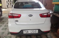 Kia Rio MT 2016 - Cần bán gấp Kia Rio MT 2016, màu trắng còn mới, giá chỉ 290 triệu giá 290 triệu tại Tp.HCM