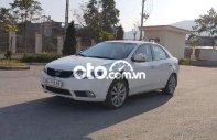 Kia Forte MT 2010 - Cần bán lại xe Kia Forte MT năm 2010, màu trắng, 260 triệu giá 260 triệu tại Hà Nội