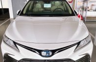 Bán xe Toyota Camry đời 2022, xe nhập giá 1 tỷ 50 tr tại Tp.HCM