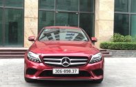 Bán Mercedes C200 sản xuất năm 2019, màu đỏ giá 1 tỷ 369 tr tại Hà Nội