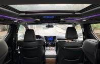 Toyota Alphard 2016 - Cần bán gấp Toyota Alphard Luxury năm 2016, màu đen, nhập khẩu giá 2 tỷ 990 tr tại Hà Nội