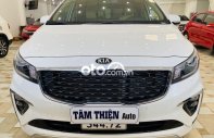 Kia Sedona 2018 - Bán xe Kia Sedona 2.2 CRDi AT năm 2018, màu trắng, 890 triệu giá 890 triệu tại Khánh Hòa