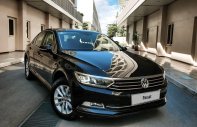 Volkswagen Passat 2019 - Bán rẻ 2 chiếc Volkswagen Passat (1 lướt, 1 chưa lăn bánh) giá 1 tỷ 200 tr tại Tp.HCM