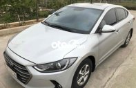 Cần bán xe Hyundai Elantra GLS 1.8MT sản xuất 2017, màu bạc còn mới giá 395 triệu tại Hà Nội