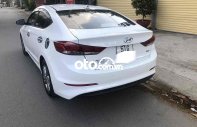 Cần bán xe Hyundai Elantra 2.0AT năm sản xuất 2017, màu trắng, giá 430tr giá 430 triệu tại Tp.HCM