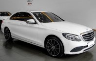Cần bán Mercedes-Benz C200 Exclusive năm 2019, màu trắng giá 1 tỷ 519 tr tại Hà Nội