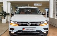 Volkswagen Tiguan 2022 - [Volkswagen Vũng Tàu ]Tiguan Luxury S 2022 màu Trắng, động cơ 2.0 Turbo, SUV 7 chỗ gầm cao cho gia đình, dẫn động 2 cầu giá 1 tỷ 929 tr tại BR-Vũng Tàu