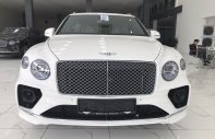Bentley Bentayga 2022 - Viet Auto Luxury đang có xe giao ngay, mới 100% giá 18 tỷ 300 tr tại Hà Nội