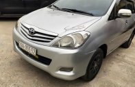 Toyota Innova 2009 - Màu bạc xe gia đình, giá chỉ 250 triệu giá 250 triệu tại Hòa Bình