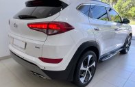 Hyundai Tucson 2018 - Màu trắng, xe gia đình giá 835 triệu tại Khánh Hòa