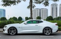 Chevrolet Camaro 2018 - Màu trắng giá 2 tỷ 350 tr tại Đà Nẵng