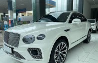Bentley Bentayga 2022 - Siêu lướt, biển đẹp, xe mới 99.99% giá 17 tỷ 600 tr tại Hà Nội