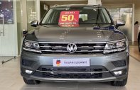 Volkswagen Touareg 2022 - Đã có xe tại showroom - Hỗ trợ lái thử tận nơi - Siêu giảm khi book qua hotline tại bài viết giá 2 tỷ 999 tr tại Hà Nội