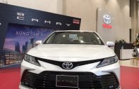 Toyota Camry 2022 - Xe có sẵn đủ màu giao ngay - Nhiều quà tặng và ưu đãi giá trị giá 1 tỷ 70 tr tại Hòa Bình