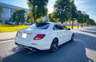 Mercedes-Benz E300 2016 - Màu trắng giá 1 tỷ 730 tr tại Hà Nội
