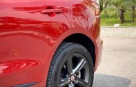 Jaguar F-Pace 2018 -  màu đỏ, nhập khẩu nguyên chiếc giá 2 tỷ 800 tr tại Hà Nội