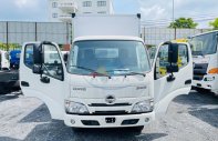 Hino XZU 2022 - Tải chở 1,9 tấn - Thùng 4,6m - KM bảo hiểm thân xe giá 750 triệu tại Tp.HCM