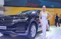 Volkswagen Touareg 2022 - Đã có tại showroom - Siêu giảm giá chỉ trong tháng 3 - Book xe khu vực miền Bắc giá 2 tỷ 999 tr tại Hà Nội