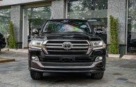 Toyota Land Cruiser 2018 - Phiên bản nhập Trung Đông, full kịch option giá 5 tỷ 990 tr tại Hà Nội